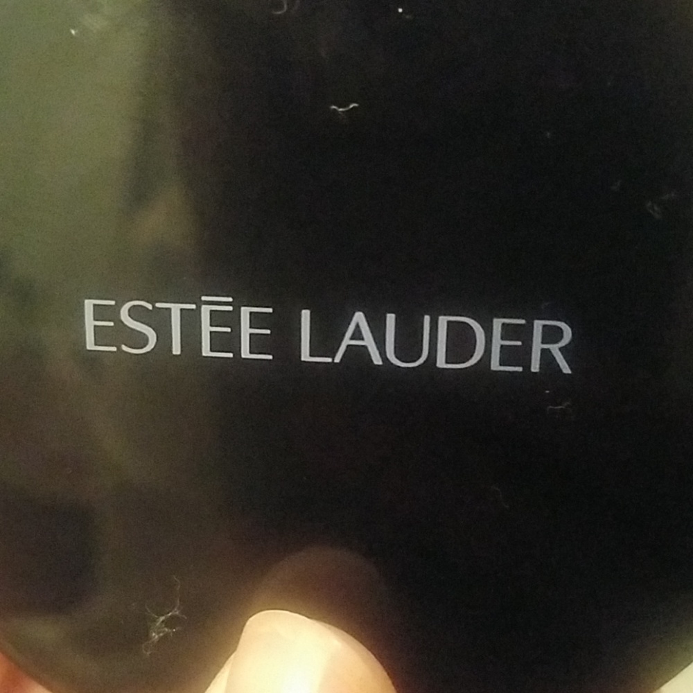 Estee Lauder Double Wear Makeup Liquid Compact
